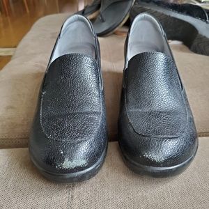 Alegria loafers